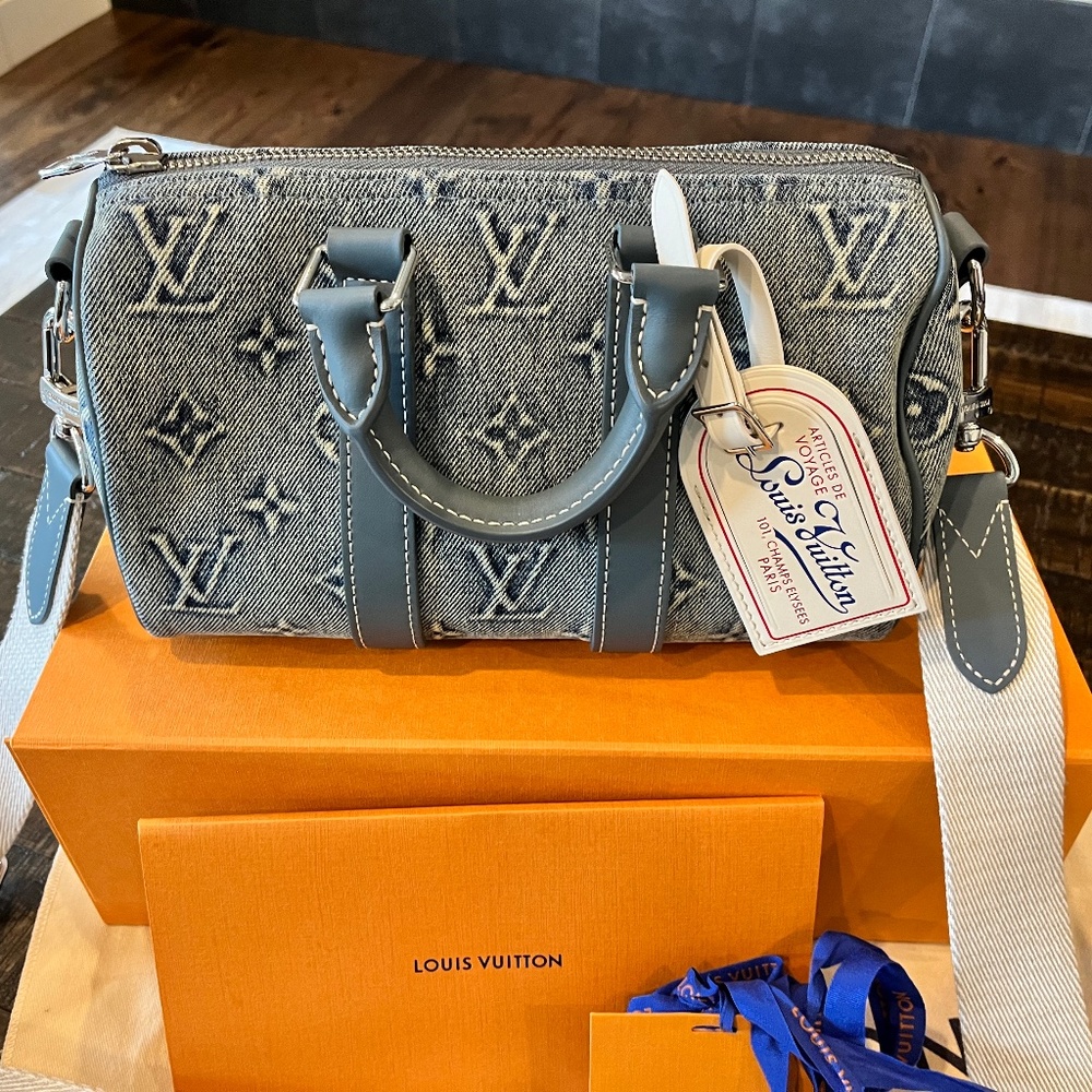Louis Vuitton Keepall Bandoulière 25 Monogram Washed Denim Canvas
